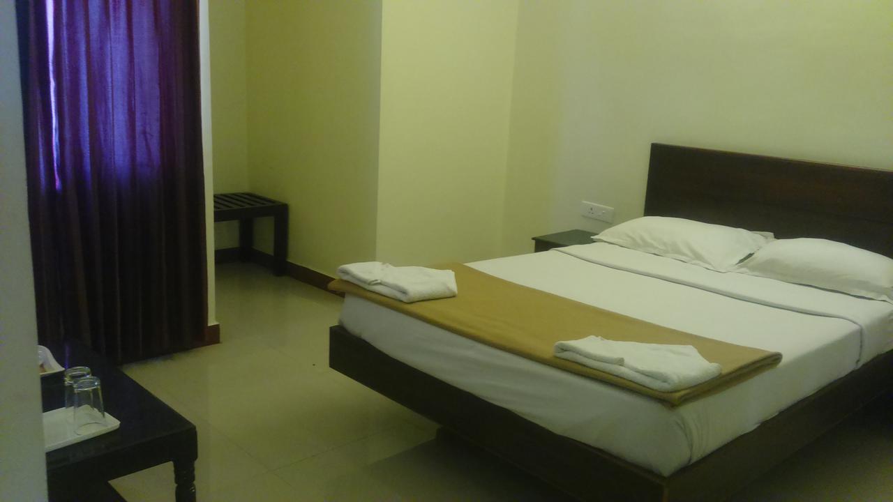 Hotel Blue Hills International Ooty Extérieur photo