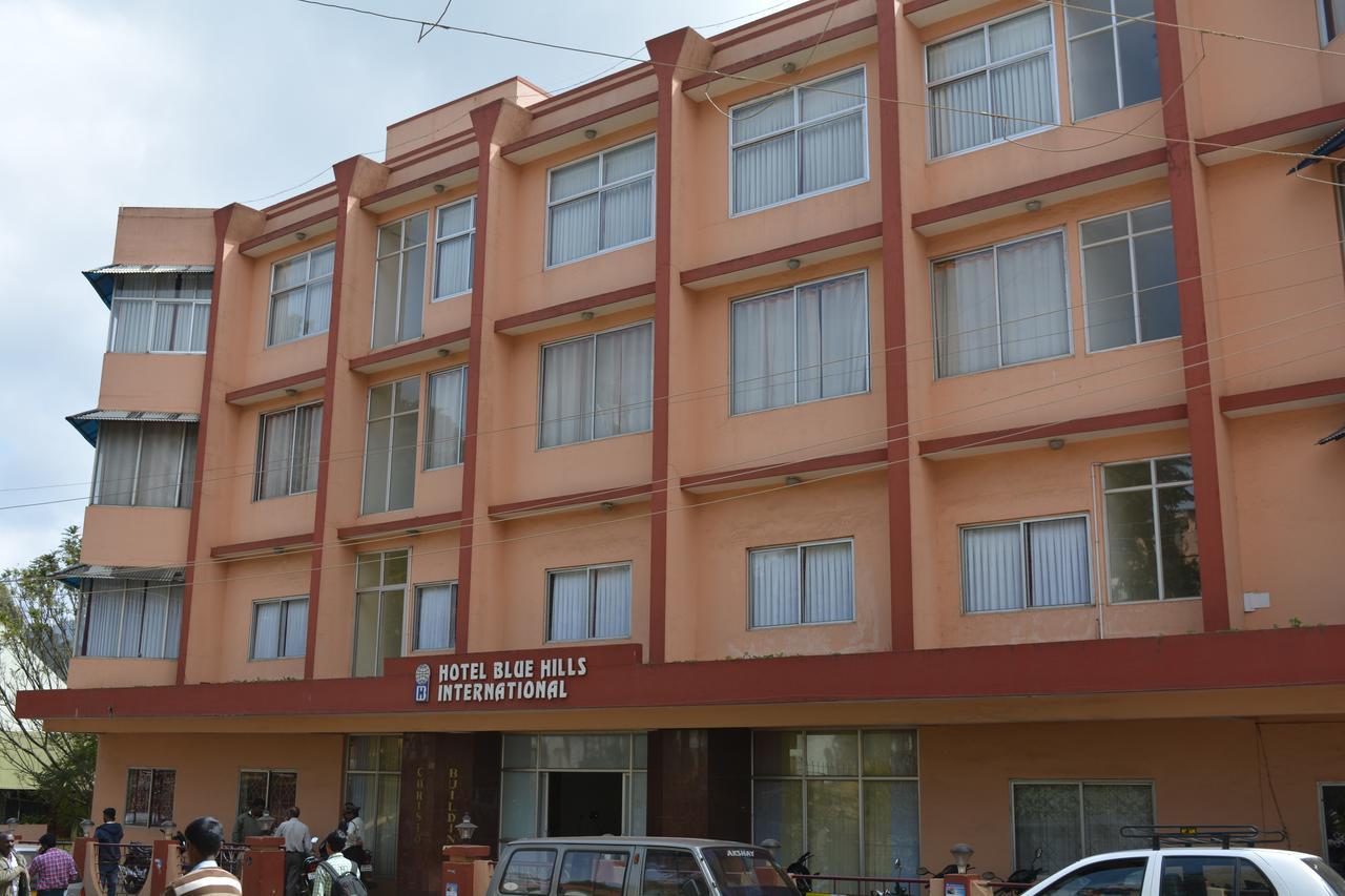 Hotel Blue Hills International Ooty Extérieur photo
