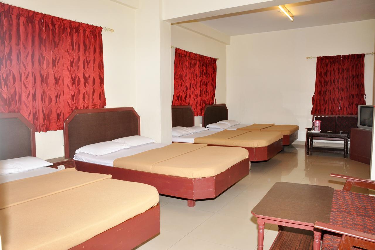 Hotel Blue Hills International Ooty Extérieur photo